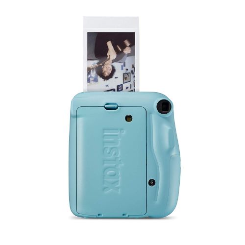 Aparat foto instant Fujifilm Instax mini 11 Sky Blue cu 10 filme si husa